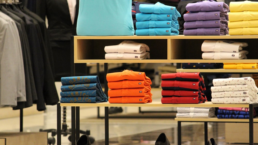 How to Choose Anti-Theft Devices for Your Clothing Store